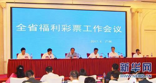 女宿舍乱淫小说列表