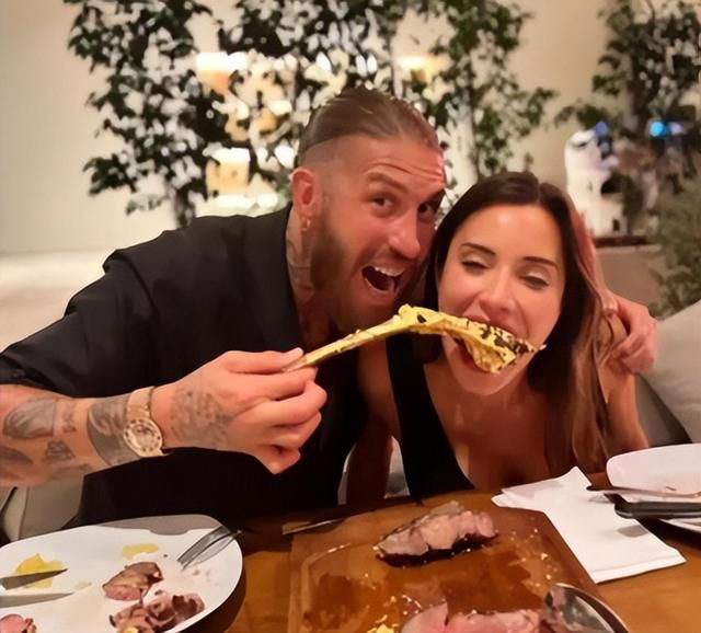 一攻多受h巨肉男男宿舍视频