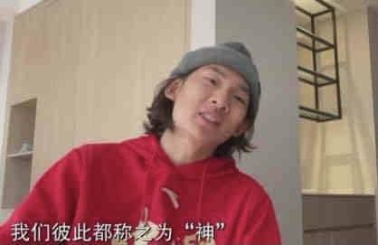 房间围裙女大学生